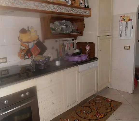 לינה וארוחת בוקר Pinotta's House