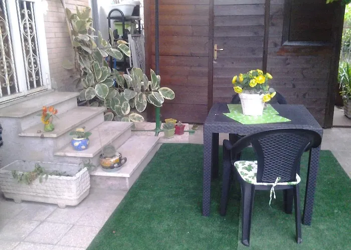 לינה וארוחת בוקר Pinotta's House רומא