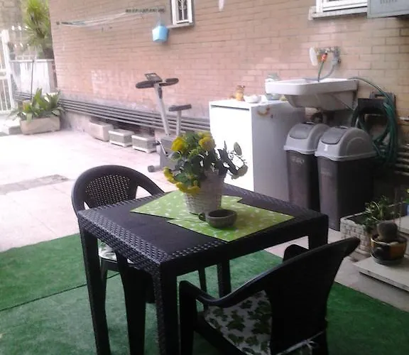 Pinotta's House * רומא
